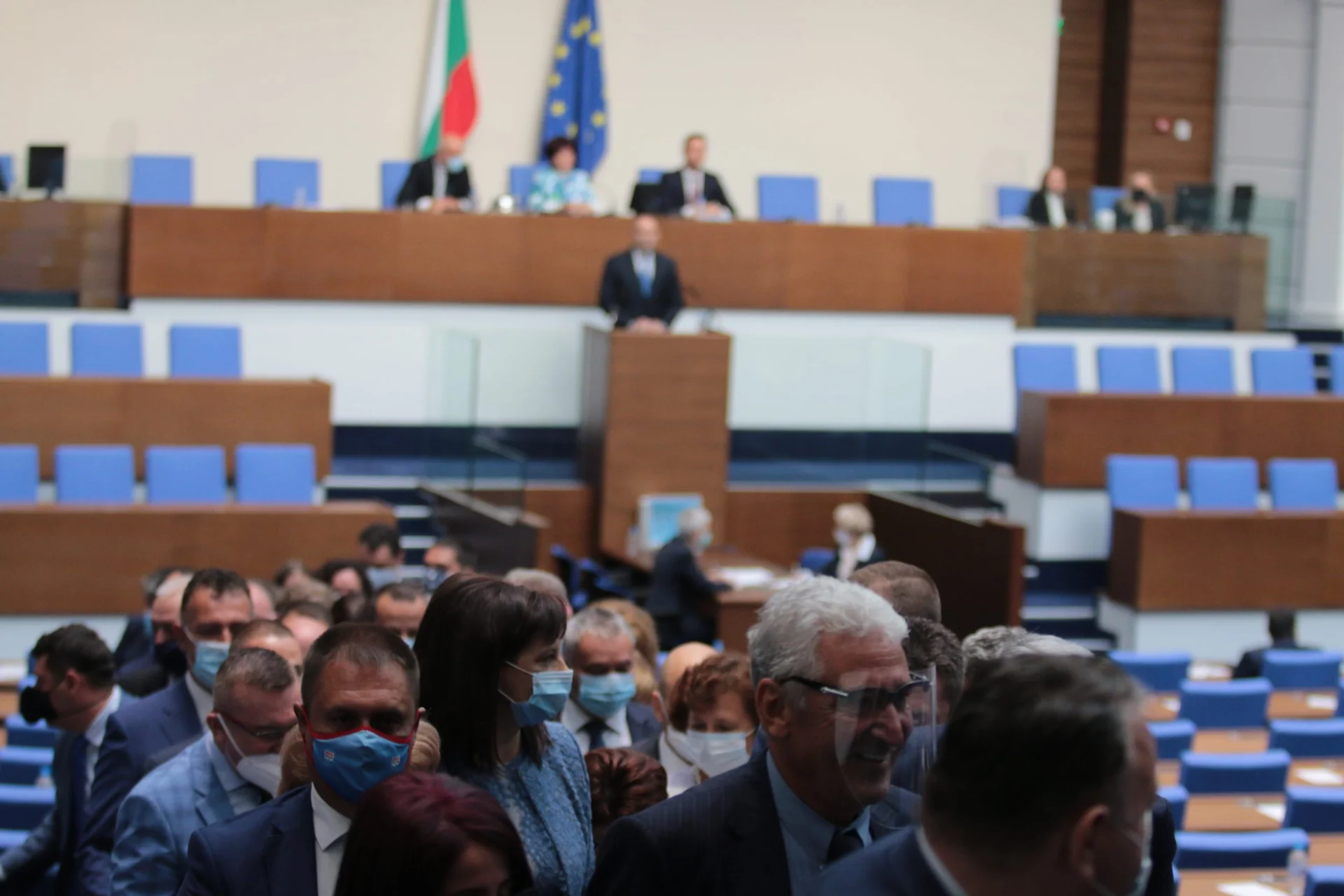 Парламент Румен Радев
