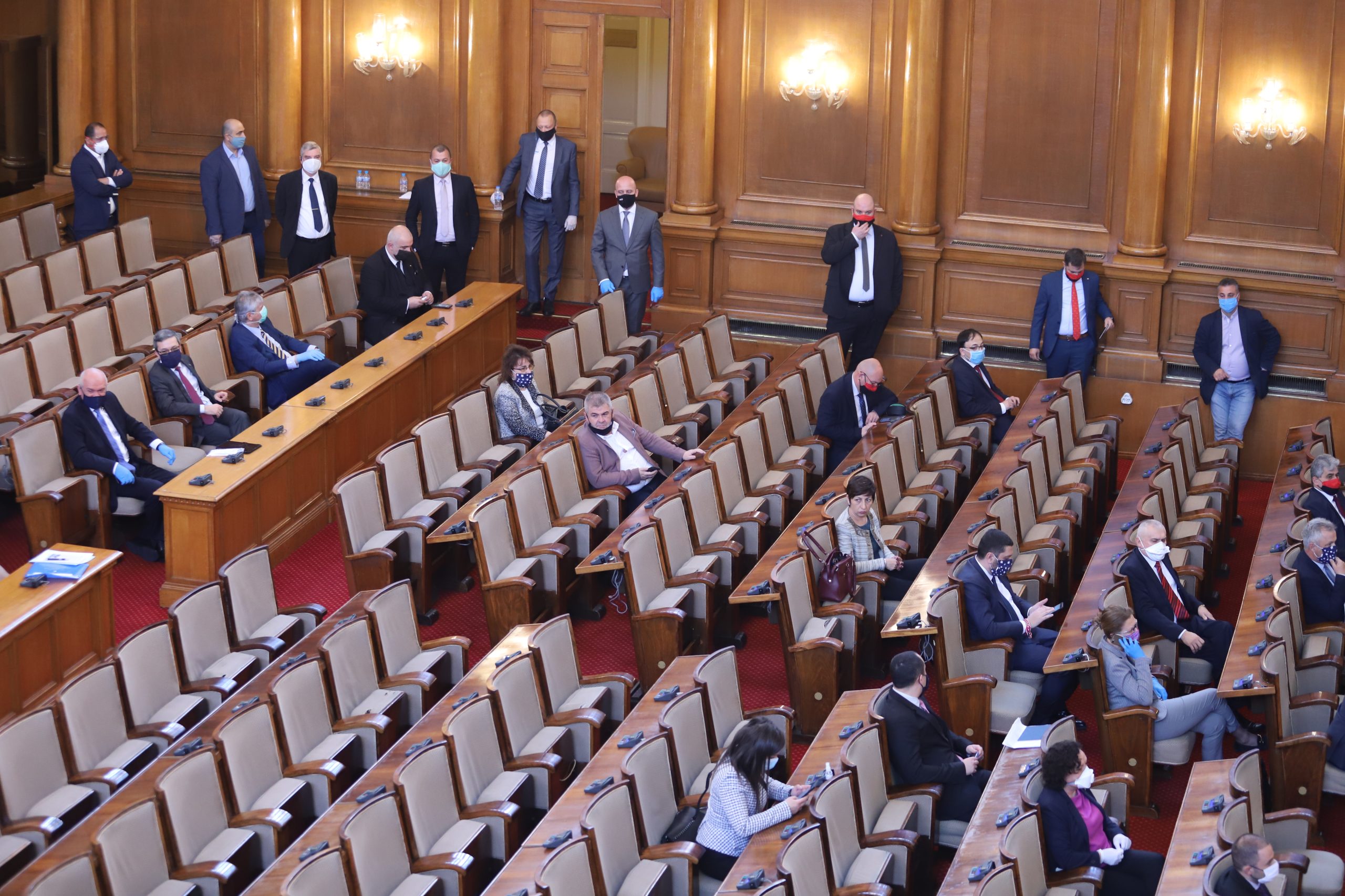 Парламент актуализиране на бюджета