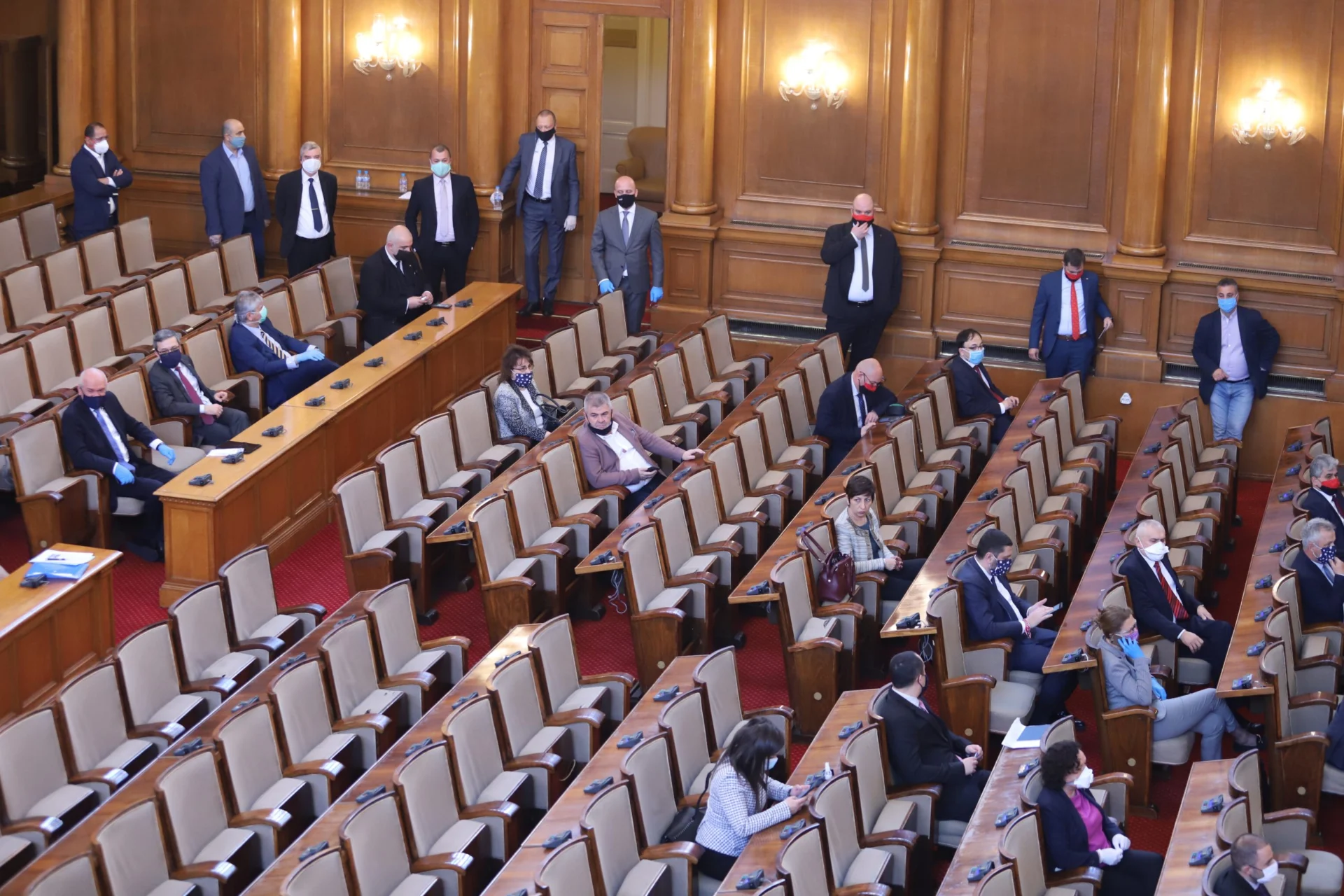 Парламент актуализиране на бюджета
