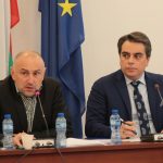 Парламент комисия по бюджет и финанси Любомир Каримански Асен Василев