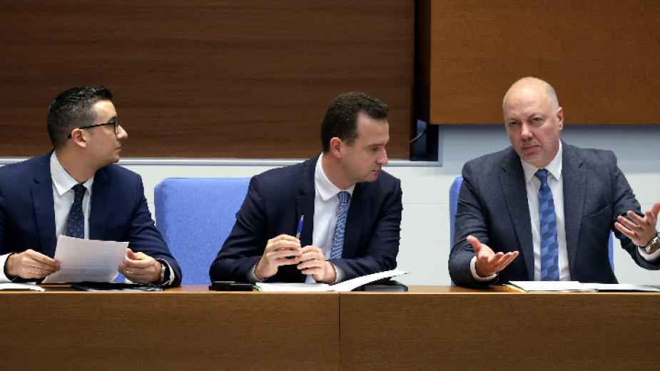 Росен Желязков пред НС: Ще спрем всяка чужда инвестиция, която застрашава националната ни сигурност