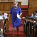 Парламент Менда Стоянова