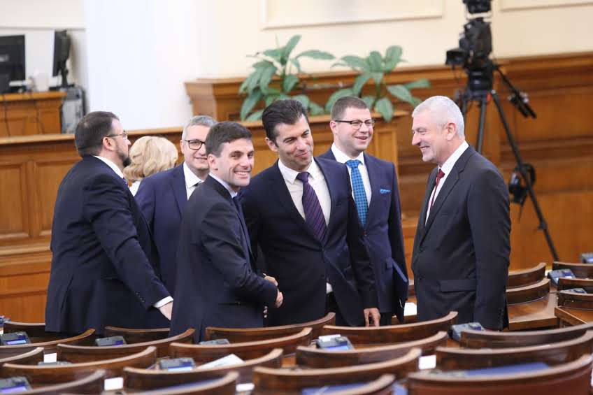 Парламент откриване на 47 - мото народно събрание Никола Минчев Кирил Петков