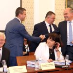 Парламент комисия по бюджет и финанси