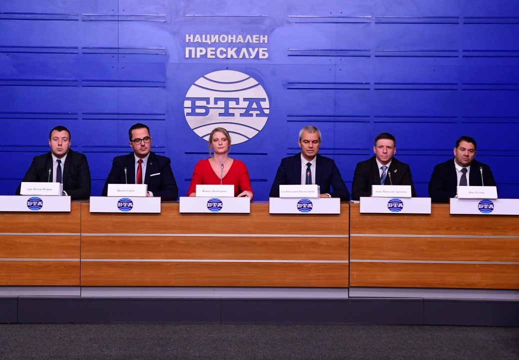 Костадин Костадинов