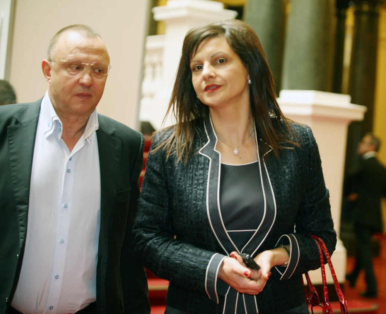 Парламент-Даниела Дариткова - предс. здравна комисия