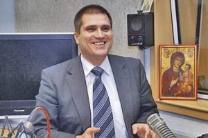 Николай Цонев отново става политик.