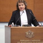 Киселова обеща, че ще направи всичко възможно бюджетът да бъде приет до 31 декември