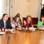 Парламент комисия по бюджет и финанси