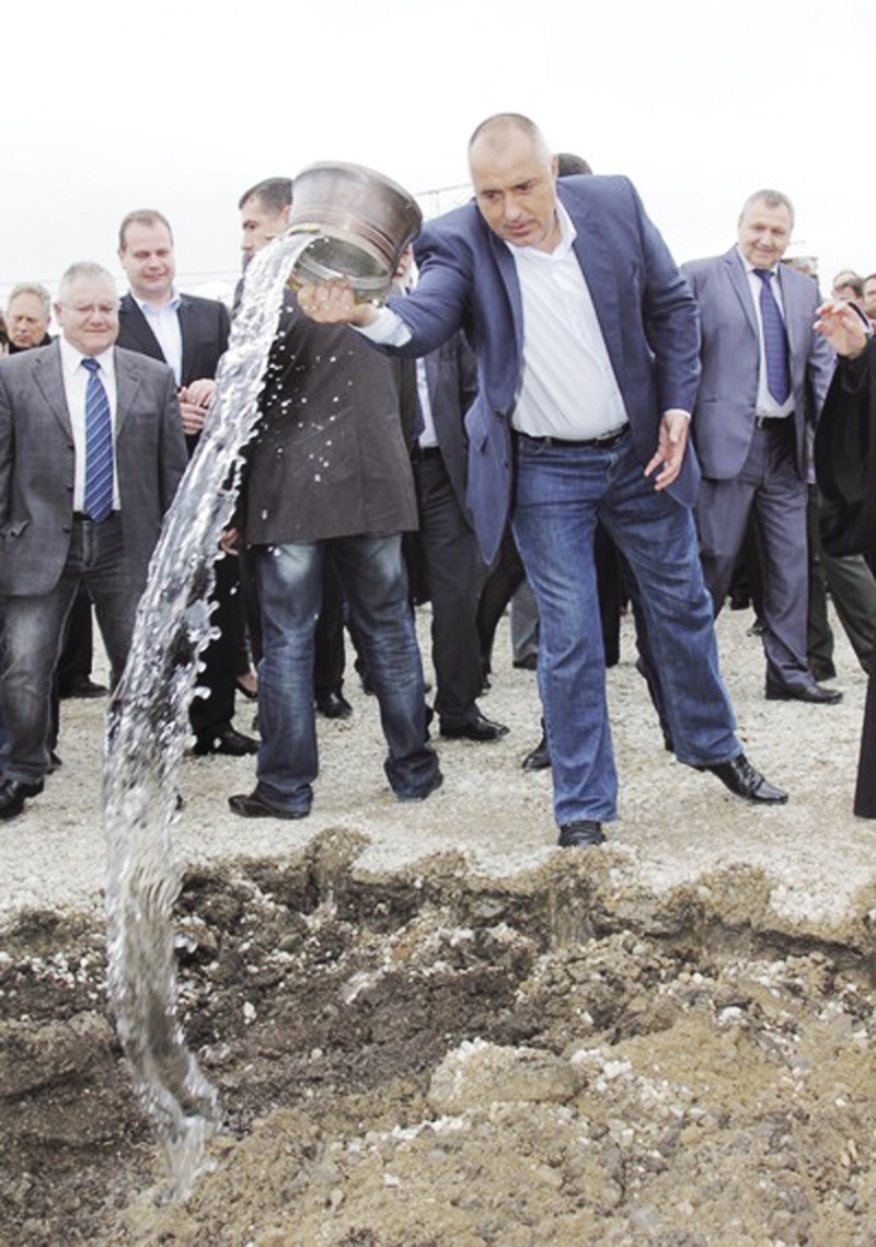 Бойко Борисов подля вода на опонентите си с признанието