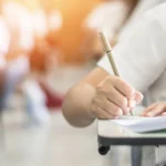 Теглят матурата по БЕЛ измежду над 5.8 млн. варианта