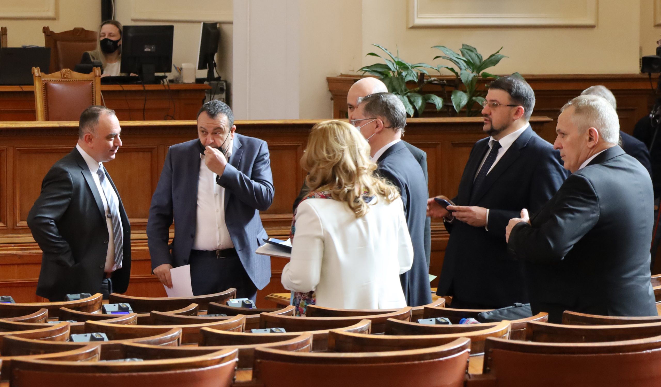 Парламент промени в закона за съдебната власт