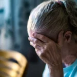 Задържаха болногледачка за кражба и насилие над 88-годишна жена в Плевен
