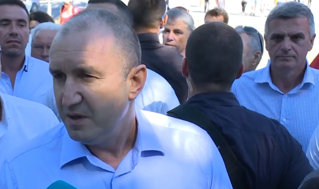 Румен Радев