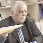 Шефът на Агенция “Митници” Ваньо Танов отхвърля поредната папка със знакови висшисти във ведомството.