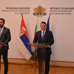 министър на транспорта и съобщенията Христо Алексиев разговаря с министъра на строителството