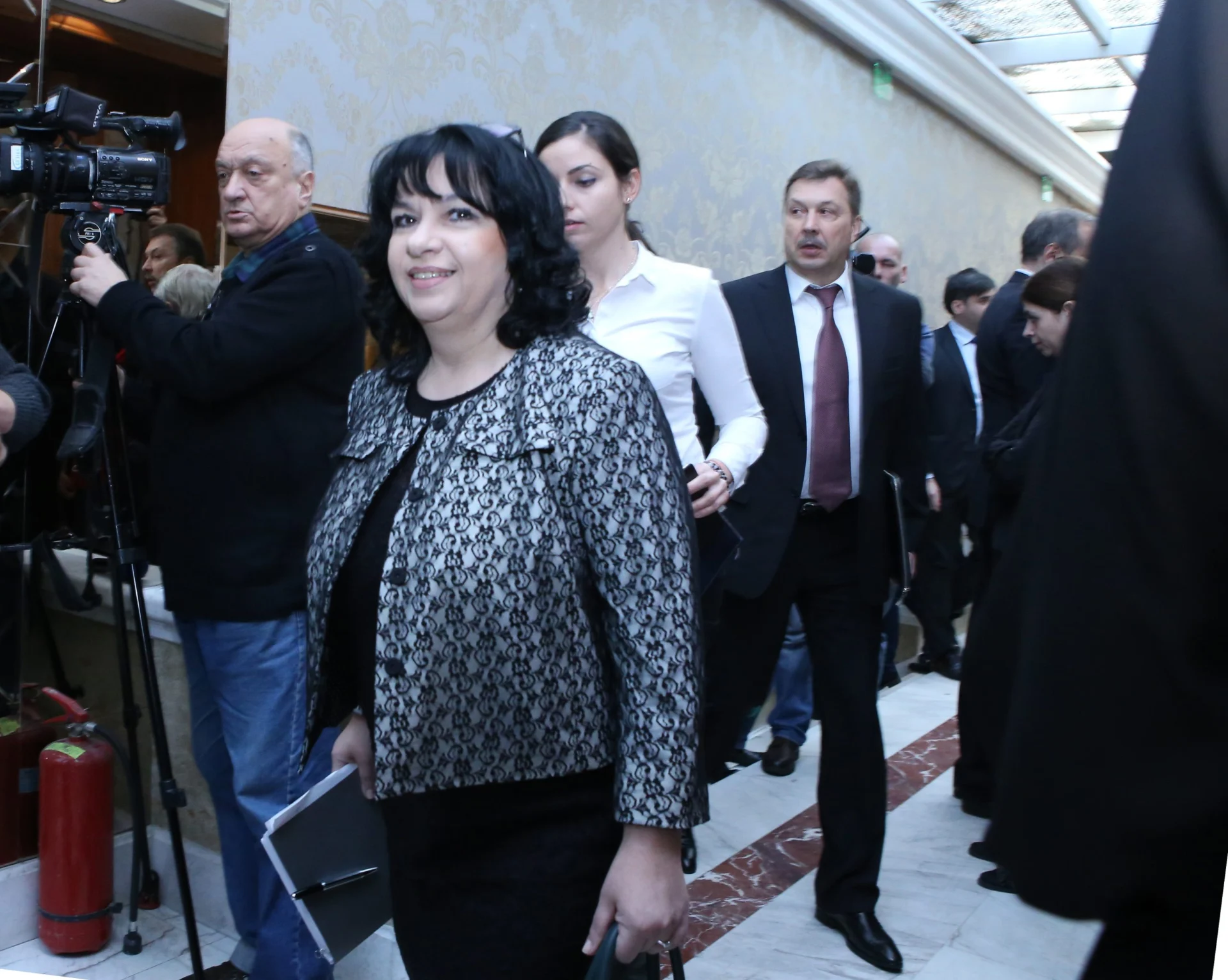 На Петнадесетото заседание на Българо-руската междуправителствена комисия за икономическо и научно-техническо сътрудничество бе подписан двустранният протокол от Пленарното заседание. Първия заместник-министър на правосъдието на Руската федерация Сергей Герасимов