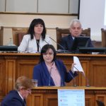 Парламент вот на недоверие Корнелия Нинова