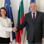Посланикът на Република Северна Македония в България Агнеза Поповска и служебният външен министър Николай Милков