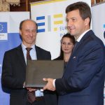 Европейският инвестиционен фонд (ЕИФ) и СИБАНК подписаха първото за България споразумение по програма COSME с подкрепата на Европейския фонд за стратегически инвестиции Алесандро Тапи - директор на отдел „Гаранции