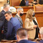 Парламент Продължаваме промяната