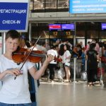 На Терминал 2 с музикален флашмоб Летище София представи официално социалните си канали във Facebook