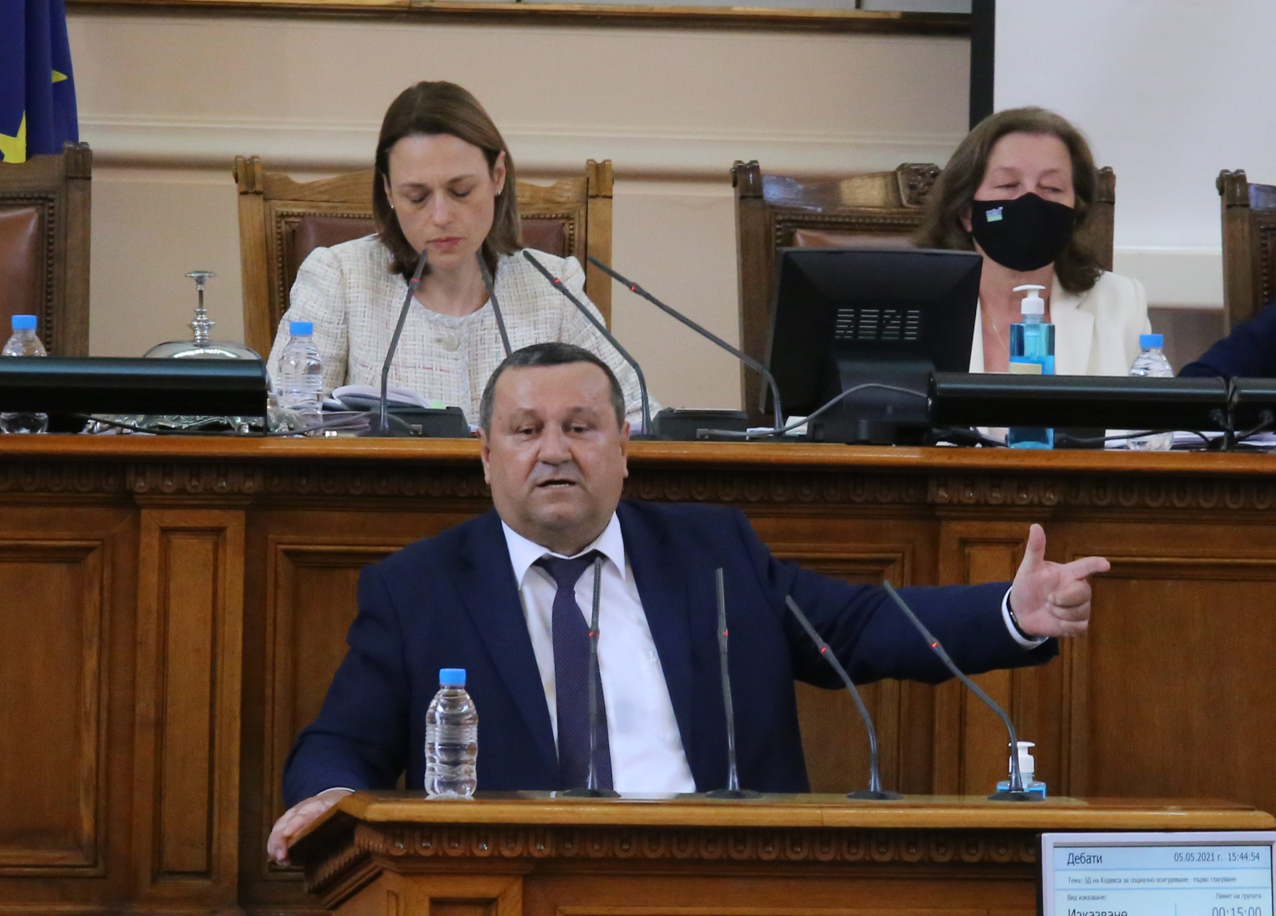 Парламент Хасан Адемов ДПС