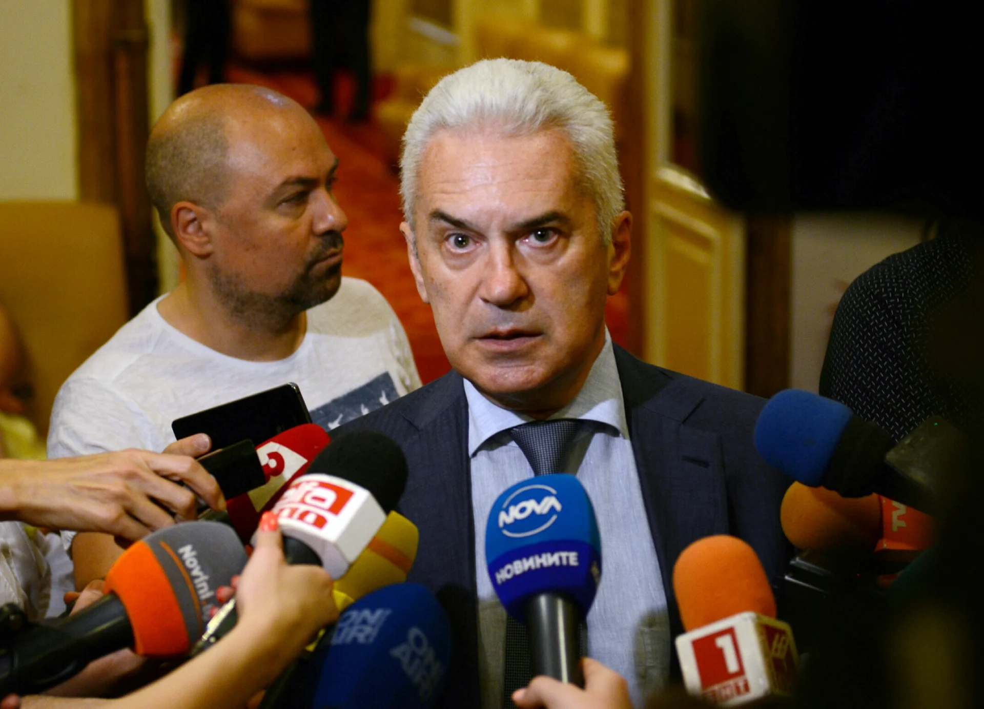 Парламент Волен Сидеров