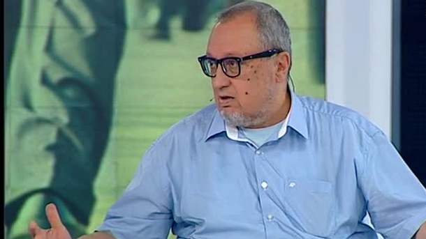 проф. Светослав Ставрев