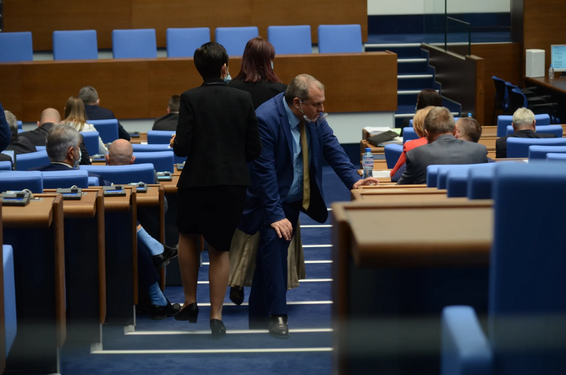 Парламент Искрен Веселинов