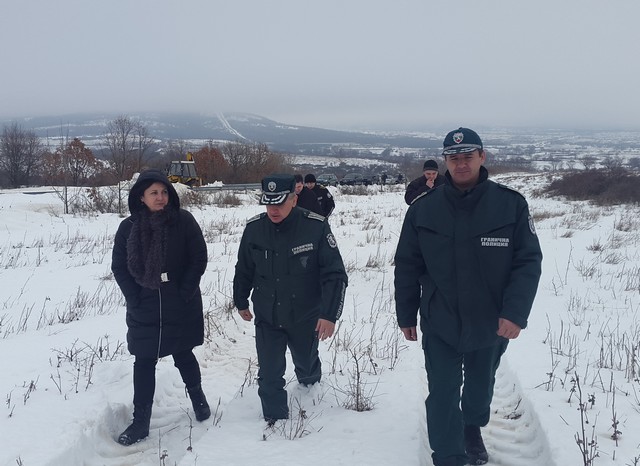Бъчварова на границата