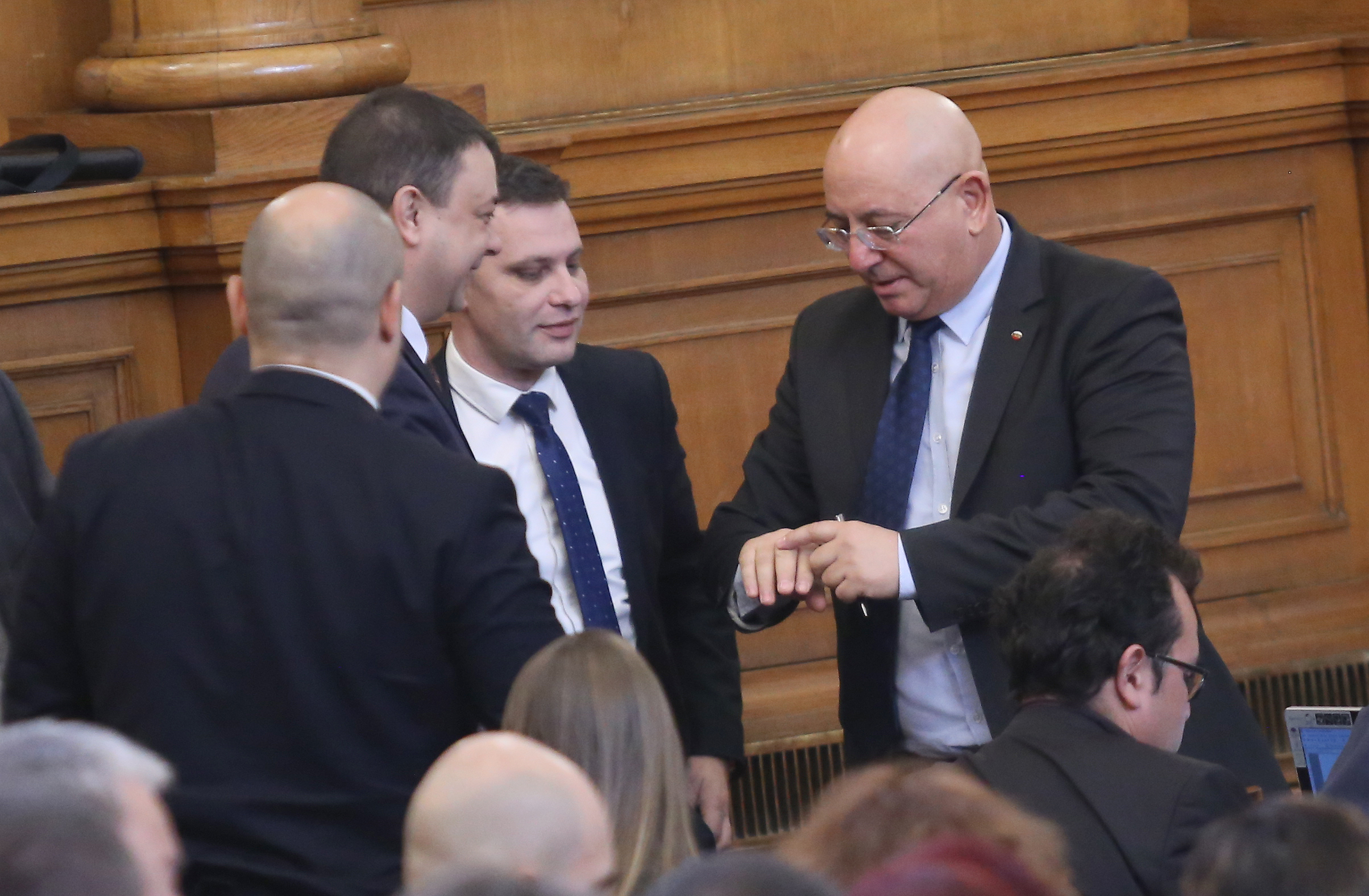 Парламент Клетва на Емил Димитров- Ревизоро за мин. на МОСВ