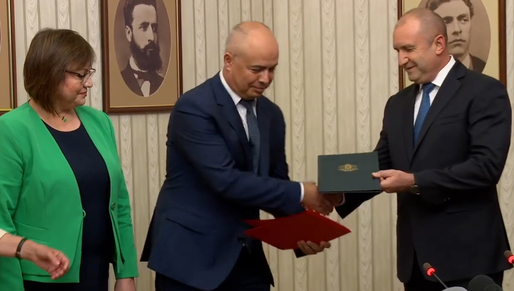 Президентство Връчване на мандат на БСП Георги Свиленски Румен Радев