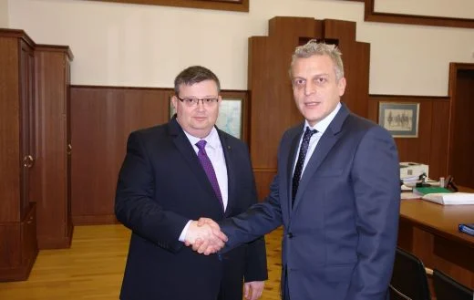 Сотир Цацаров гл. прокурор на Б - я  Петър Москов министър на здравеопазването