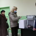 Избори 2021 Президентски и парламентарни избори гласуване машини