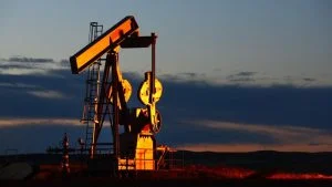 нефтодобив