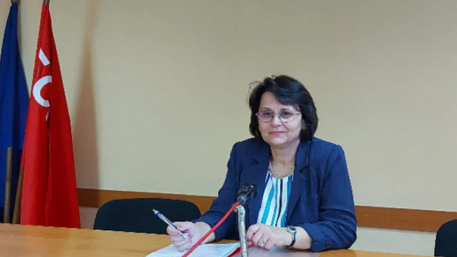 Председателката на Градския съвет на БСП – Пловдив Димитрина Вакрилова