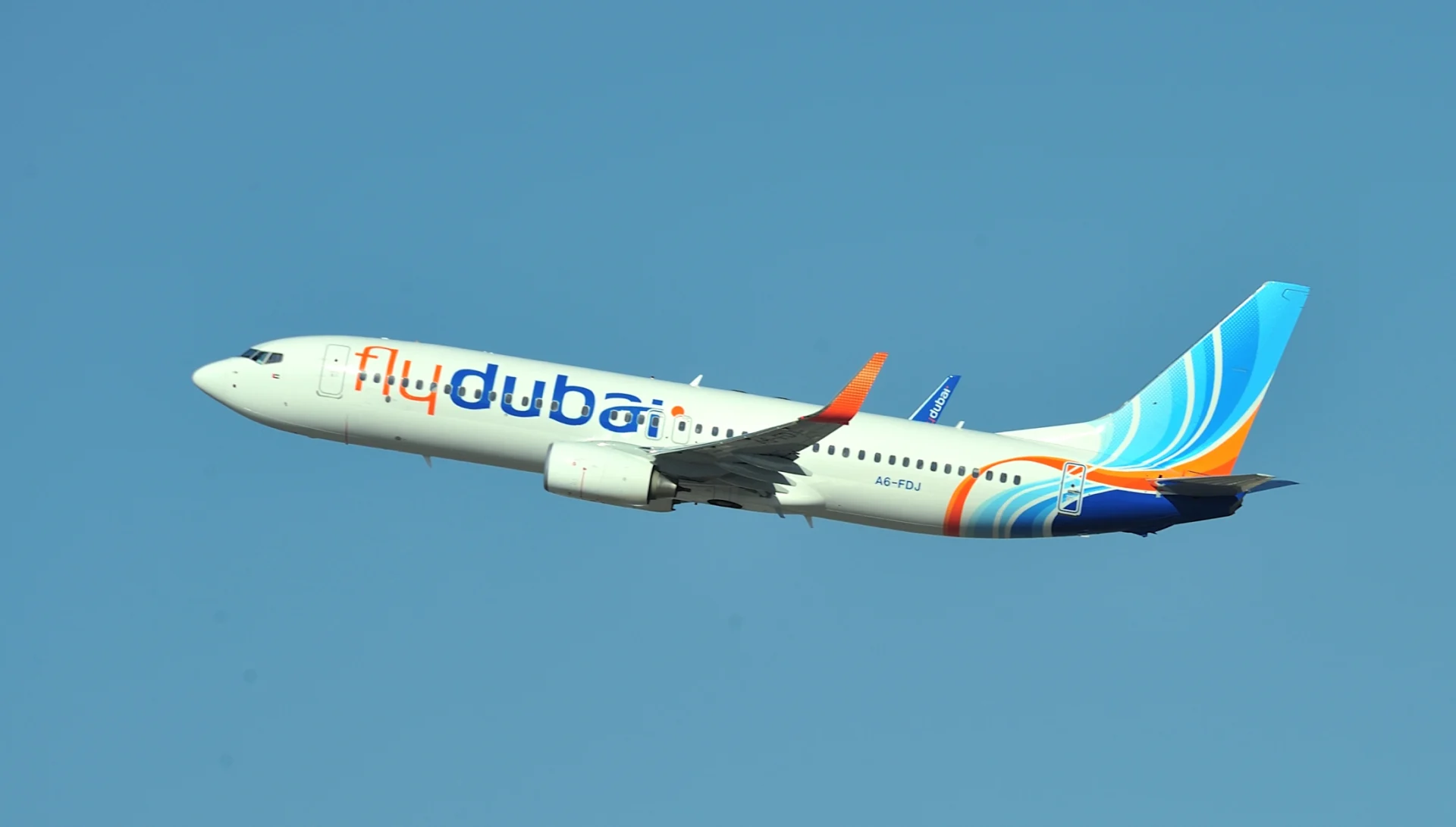 Самолет на дубайската компания Flydubai (ФлайДубай)