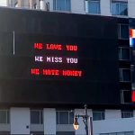 билборд, надпис