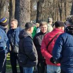 златуша, протест
