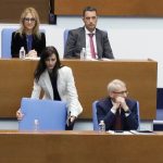 Парламент нов Вот на недоверие Мария Габриел Николай Денков