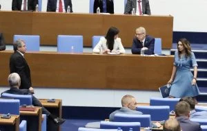 Николай Денков