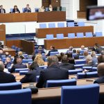 безизходицата, Служебният кабинет ще положи клетва на извънредно заседание на парламента във вторник