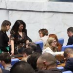 Парламентът гласува промени в държавния бюджет