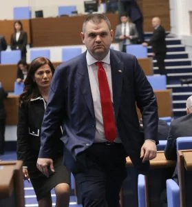 делян пеевски дпс избори