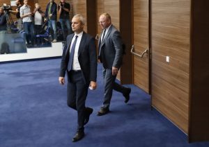 Възраждане, Костадинов, Парламент нов вот на недоверие Костадин Костадинов