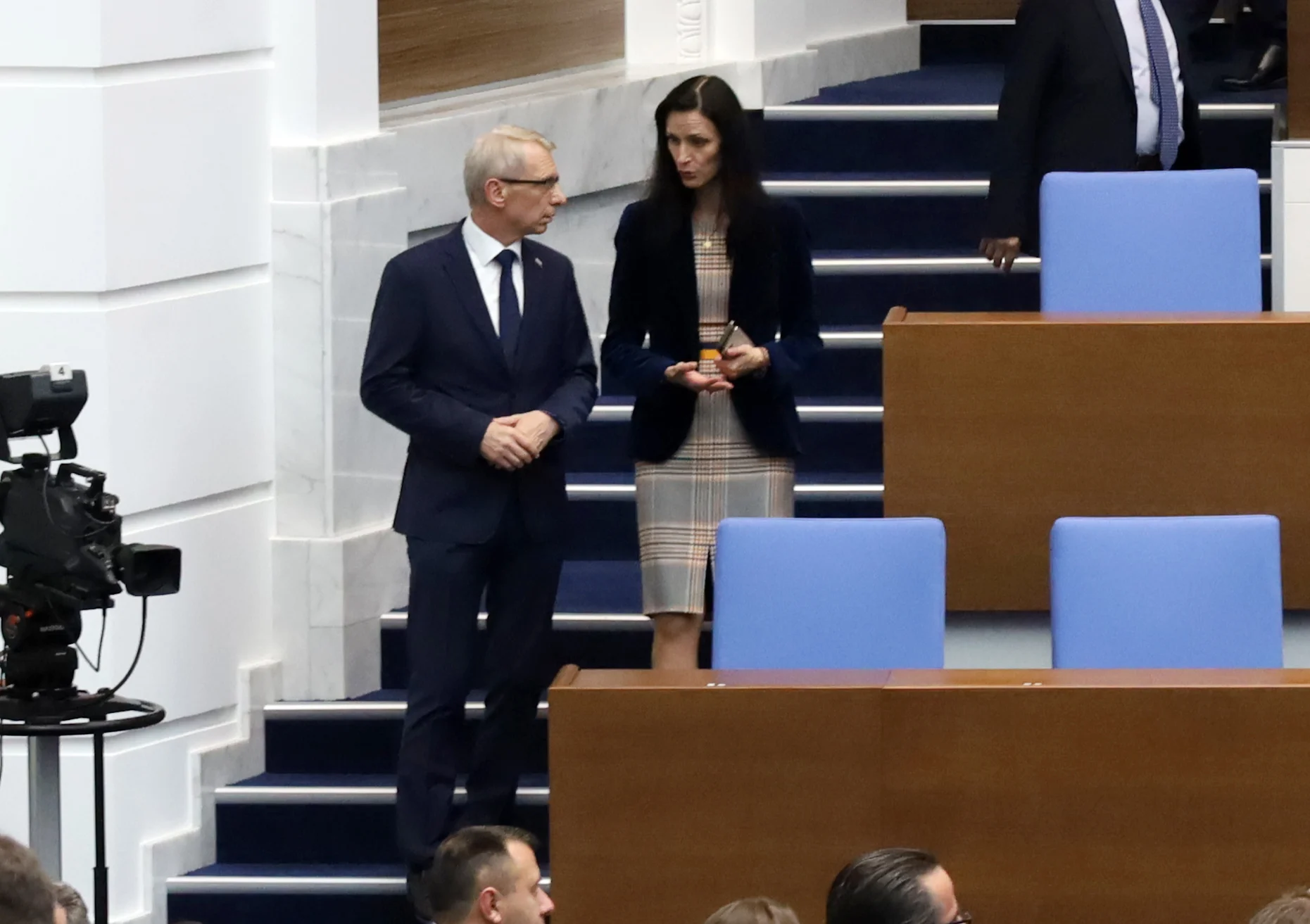 Сглобките се пукат