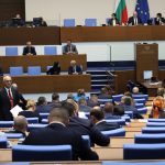 Парламент нов вот на недоверие