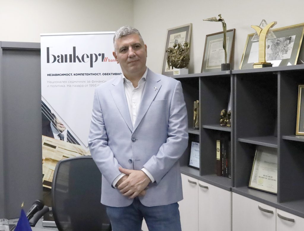 Андрей Цеков: Управлява ни политически кабинет на ДПС и аватарната им народна партия ГЕРБ (част 1) 6 Андрей Цеков