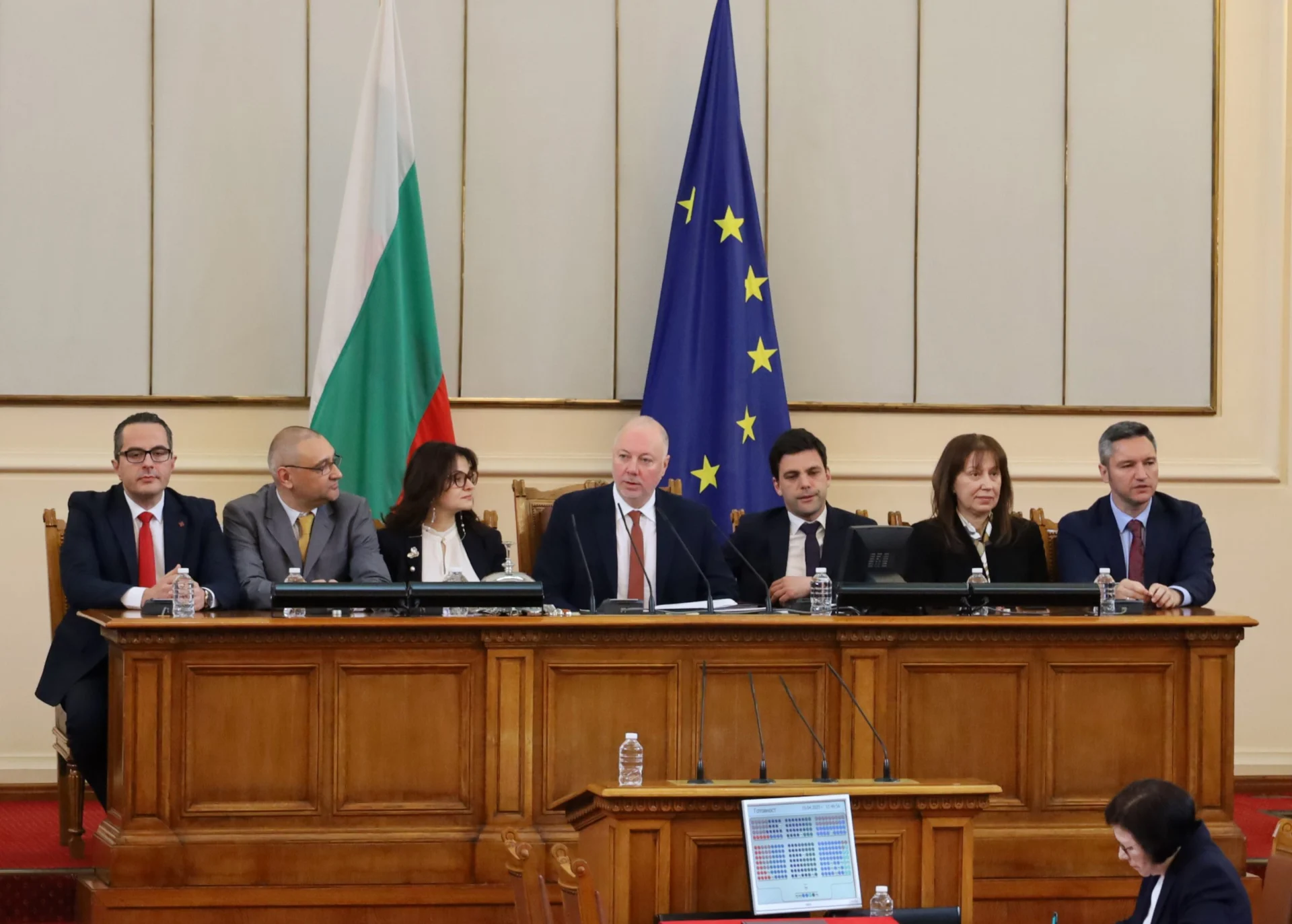 Парламент Избор на председател Росен Желязков